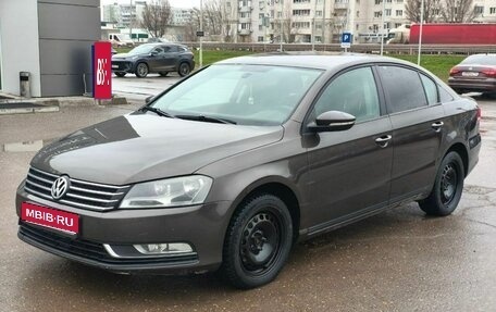 Volkswagen Passat B7, 2012 год, 891 000 рублей, 1 фотография