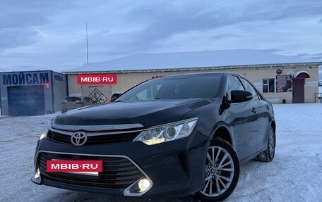 Toyota Camry, 2016 год, 2 090 000 рублей, 4 фотография