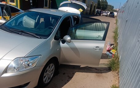 Toyota Auris II, 2008 год, 670 000 рублей, 3 фотография