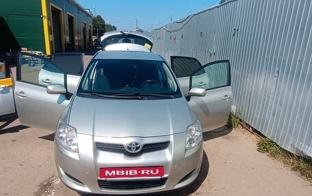 Toyota Auris II, 2008 год, 670 000 рублей, 2 фотография