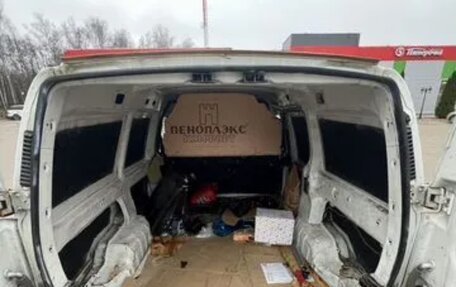 Peugeot Partner II рестайлинг 2, 2011 год, 370 000 рублей, 3 фотография