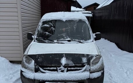 Peugeot Partner II рестайлинг 2, 2011 год, 370 000 рублей, 4 фотография