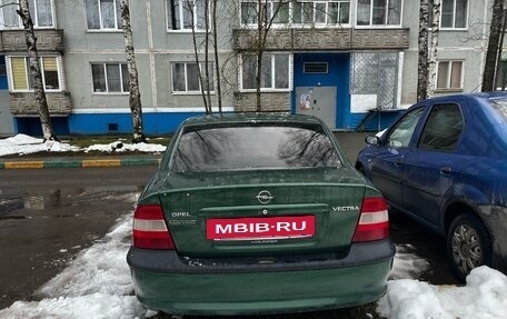 Opel Vectra B рестайлинг, 1996 год, 220 000 рублей, 3 фотография