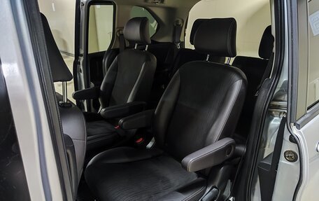 Honda Freed I, 2013 год, 1 350 000 рублей, 30 фотография