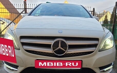 Mercedes-Benz B-Класс, 2012 год, 1 150 000 рублей, 2 фотография