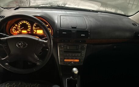 Toyota Avensis III рестайлинг, 2008 год, 630 000 рублей, 5 фотография