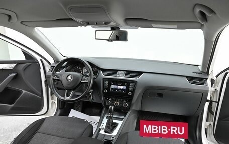 Skoda Octavia, 2015 год, 1 045 000 рублей, 7 фотография