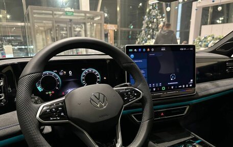 Volkswagen Tiguan, 2025 год, 6 750 000 рублей, 22 фотография