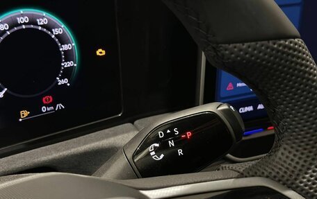 Volkswagen Tiguan, 2025 год, 6 750 000 рублей, 26 фотография