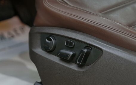 Volkswagen Touareg III, 2013 год, 1 925 000 рублей, 12 фотография