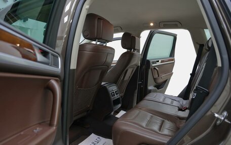 Volkswagen Touareg III, 2013 год, 1 925 000 рублей, 13 фотография