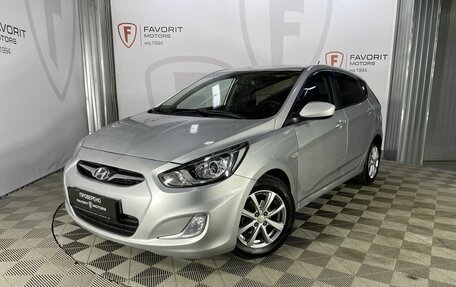 Hyundai Solaris II рестайлинг, 2012 год, 545 000 рублей, 1 фотография