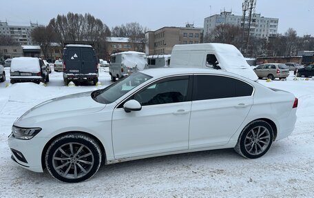 Volkswagen Passat B8 рестайлинг, 2021 год, 2 490 000 рублей, 3 фотография