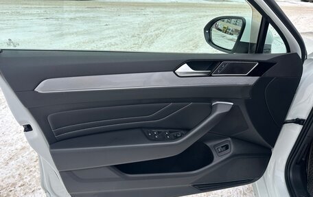 Volkswagen Passat B8 рестайлинг, 2021 год, 2 490 000 рублей, 7 фотография