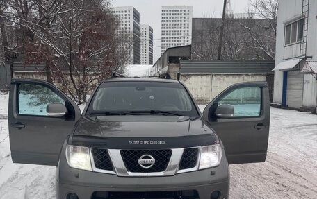 Nissan Pathfinder, 2008 год, 1 100 000 рублей, 2 фотография
