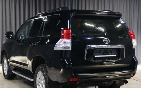 Toyota Land Cruiser Prado 150 рестайлинг 2, 2012 год, 2 299 000 рублей, 4 фотография