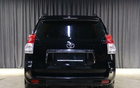 Toyota Land Cruiser Prado 150 рестайлинг 2, 2012 год, 2 299 000 рублей, 16 фотография