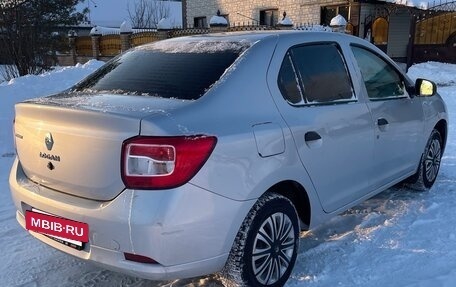 Renault Logan II, 2017 год, 499 999 рублей, 7 фотография