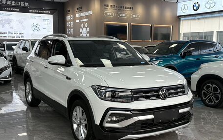 Volkswagen T-Cross I, 2022 год, 1 607 000 рублей, 3 фотография