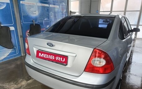 Ford Focus II рестайлинг, 2006 год, 450 000 рублей, 20 фотография