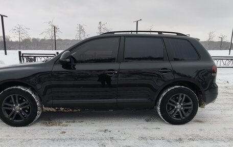 Volkswagen Touareg III, 2007 год, 1 570 000 рублей, 26 фотография