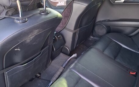 Mercedes-Benz C-Класс, 2012 год, 1 100 000 рублей, 5 фотография