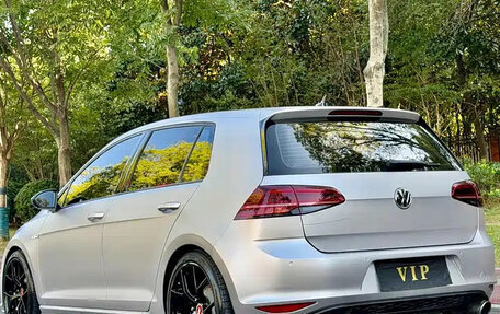 Volkswagen Golf VII, 2015 год, 1 490 586 рублей, 5 фотография