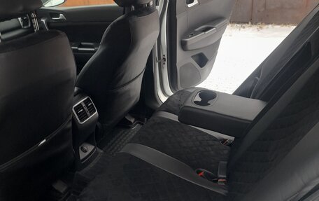 KIA Sportage IV рестайлинг, 2018 год, 2 150 000 рублей, 11 фотография