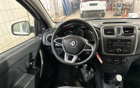 Renault Logan II, 2021 год, 599 000 рублей, 18 фотография