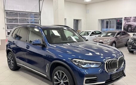 BMW X5, 2022 год, 6 950 000 рублей, 3 фотография