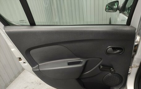 Renault Sandero II рестайлинг, 2020 год, 1 345 000 рублей, 15 фотография