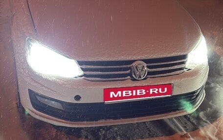 Volkswagen Polo VI (EU Market), 2019 год, 600 000 рублей, 1 фотография