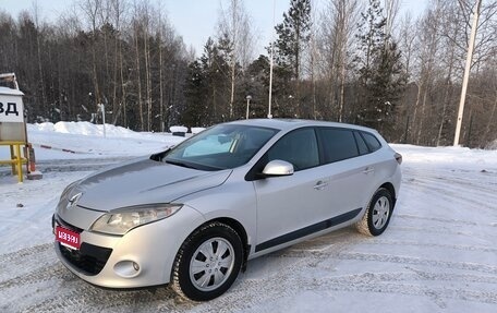 Renault Megane III, 2009 год, 450 000 рублей, 1 фотография