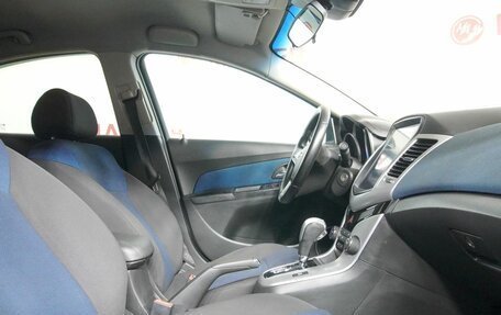 Chevrolet Cruze II, 2011 год, 670 000 рублей, 10 фотография