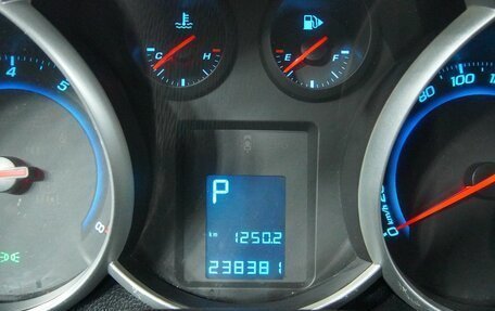 Chevrolet Cruze II, 2011 год, 670 000 рублей, 17 фотография