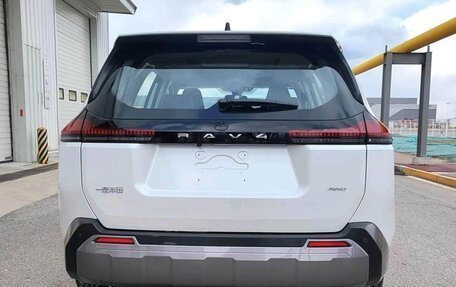 Toyota RAV4, 2026 год, 4 600 000 рублей, 2 фотография