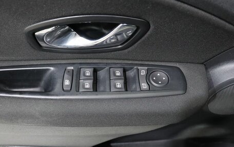 Renault Fluence I, 2012 год, 750 000 рублей, 11 фотография