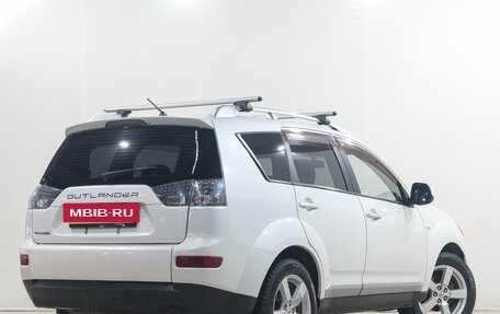 Mitsubishi Outlander III рестайлинг 3, 2005 год, 799 000 рублей, 5 фотография