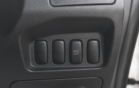 Mitsubishi Outlander III рестайлинг 3, 2005 год, 799 000 рублей, 17 фотография