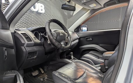 Mitsubishi Outlander III рестайлинг 3, 2010 год, 1 060 000 рублей, 10 фотография