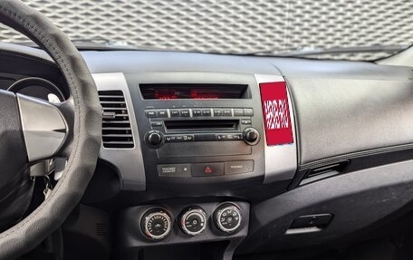 Mitsubishi Outlander III рестайлинг 3, 2010 год, 1 060 000 рублей, 17 фотография