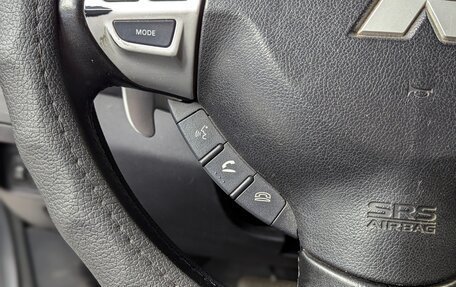 Mitsubishi Outlander III рестайлинг 3, 2010 год, 1 060 000 рублей, 22 фотография