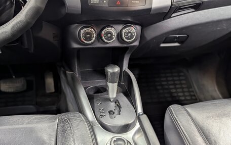 Mitsubishi Outlander III рестайлинг 3, 2010 год, 1 060 000 рублей, 18 фотография