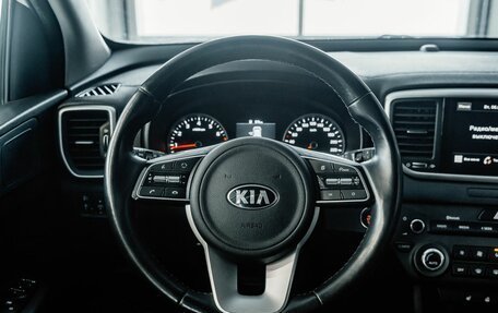 KIA Sportage IV рестайлинг, 2021 год, 2 400 000 рублей, 14 фотография