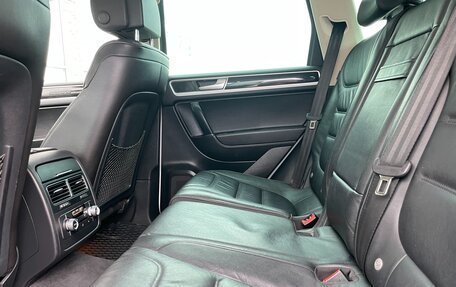 Volkswagen Touareg III, 2015 год, 2 888 000 рублей, 15 фотография