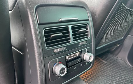 Volkswagen Touareg III, 2015 год, 2 888 000 рублей, 17 фотография