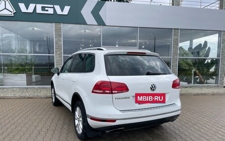 Volkswagen Touareg III, 2015 год, 2 888 000 рублей, 8 фотография