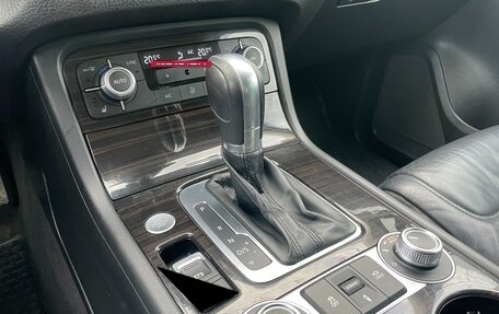 Volkswagen Touareg III, 2015 год, 2 888 000 рублей, 21 фотография