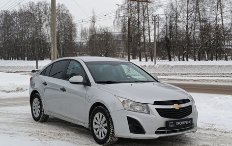 Chevrolet Cruze II, 2013 год, 675 000 рублей, 3 фотография