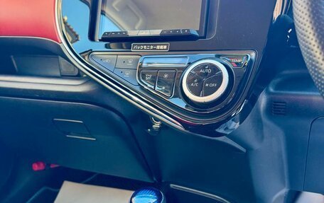 Toyota Aqua I, 2018 год, 1 259 000 рублей, 14 фотография